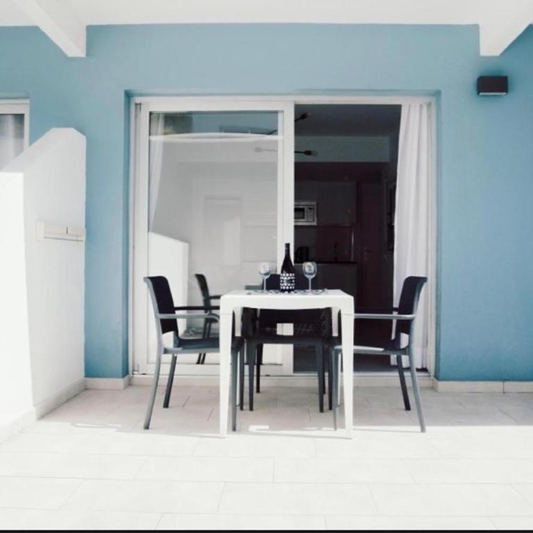 Corralejo Bristol terrace Apartment con giardino privato esterno - Apartamento de 1 dormitorio - 40