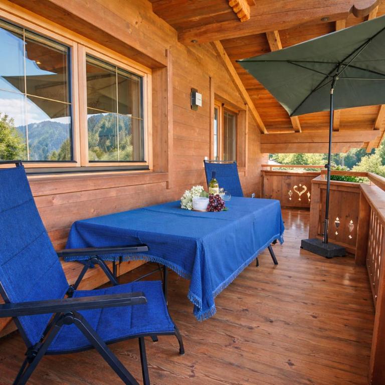 HOCHEBEN - Balcony & Private Sauna - Apartment mit 3 Schlafzimmern und Bergblick - 9