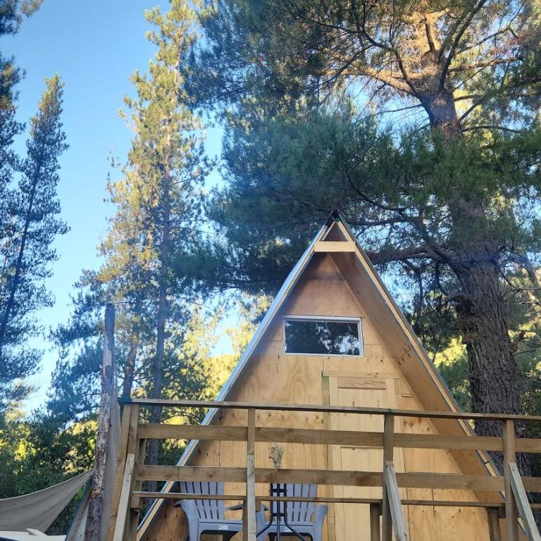Bungalow con acceso privado al rio, tinaja y camas de cuarzo, baño fuera del bungalow - Tent - 1