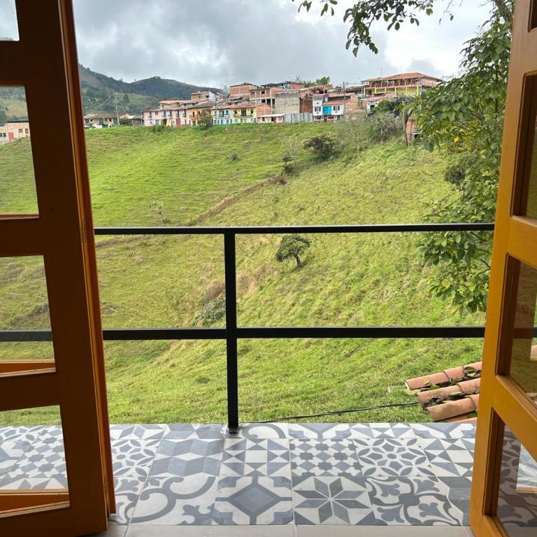 Jerico Poets Balcony House - Two-Bedroom House - 24
