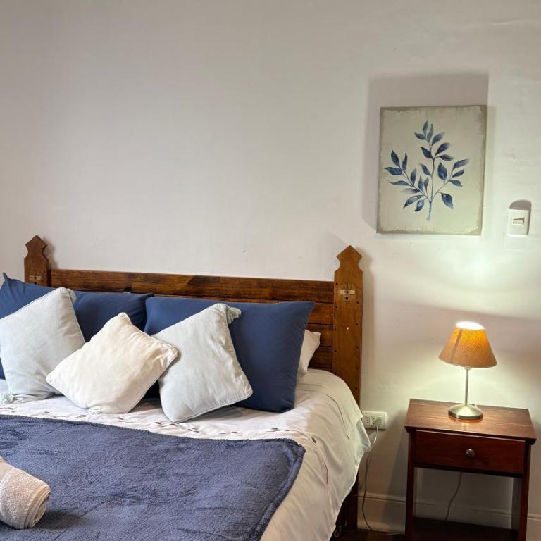 BBCasitaYellow-Hostal - Three-Bedroom Standard Apartment - 13