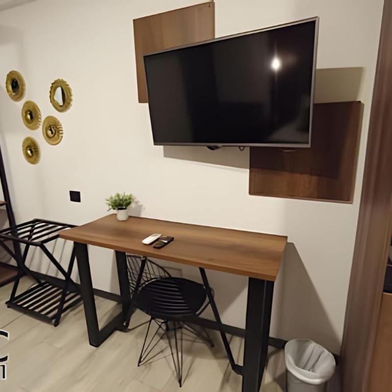 Epic Suite 511 Premium Airport - Superior King Suite - 5