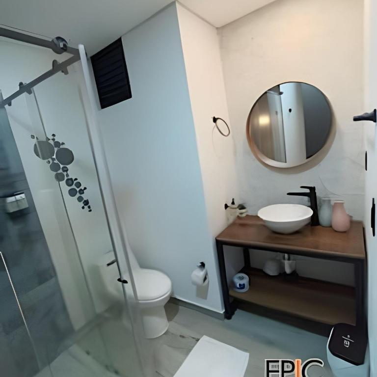 Epic Suite 511 Premium Airport - Superior King Suite - 20