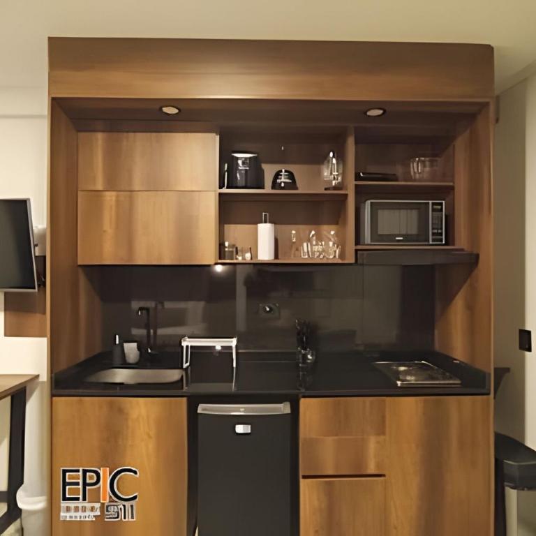 Epic Suite 511 Premium Airport - Superior King Suite - 25