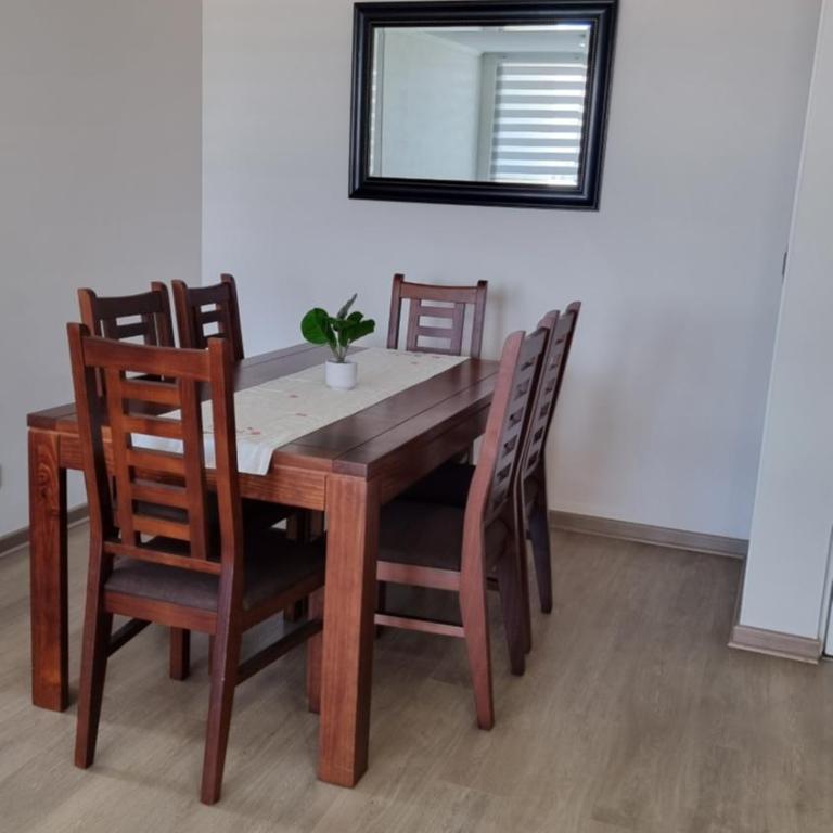 Hermoso Departamento frente a Universidad de Talca - Three-Bedroom Apartment - 8