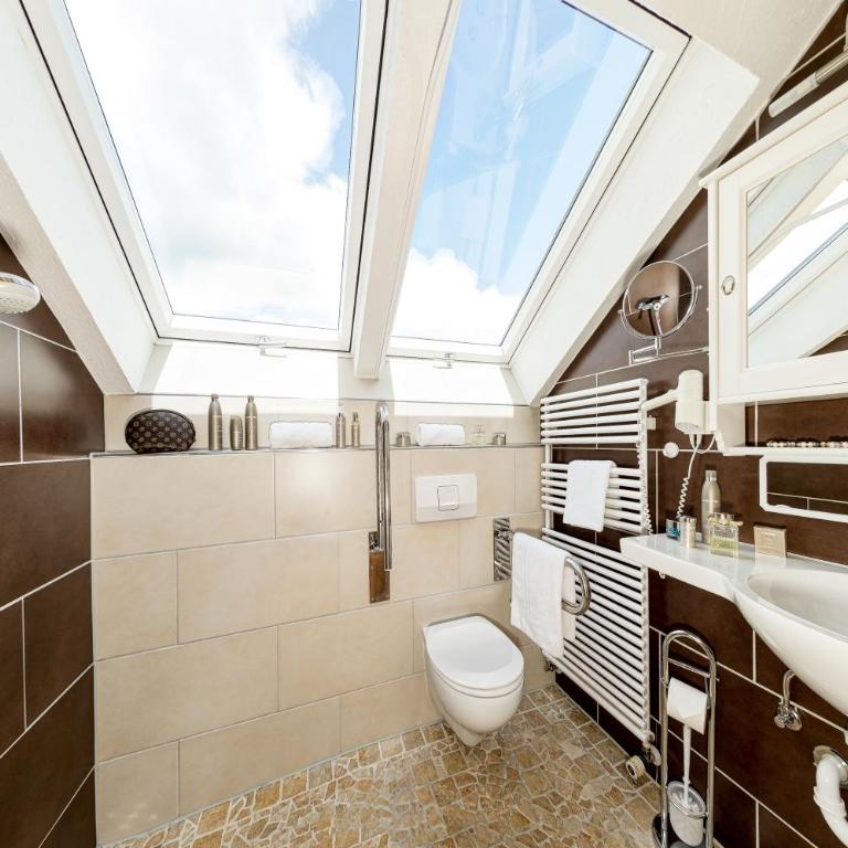 Familien- und Wellnesshotel "Viktoria" - Executive Suite mit 2 Schlafzimmern (31) - 1