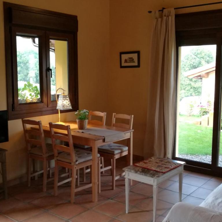 Casas Rurales Entrecastaños - Casa de 2 dormitorios - 20