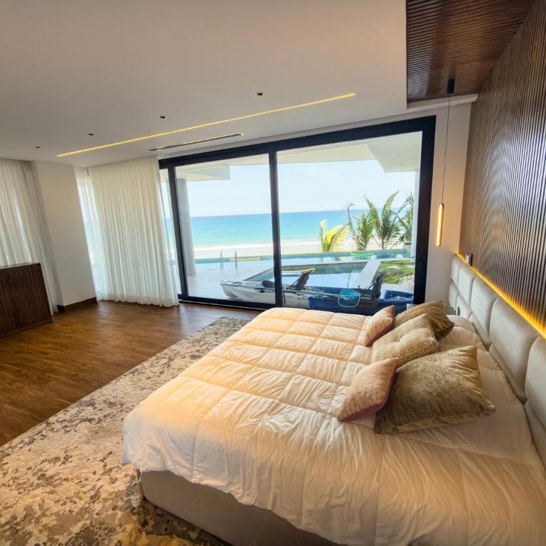 Ocean Luxe House - Vacation Home - 11