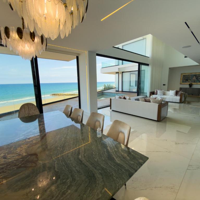 Ocean Luxe House - Vacation Home - 29