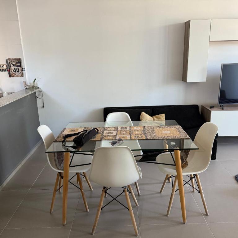 Luminoso y centrico - Apartamento de 1 dormitorio - 2