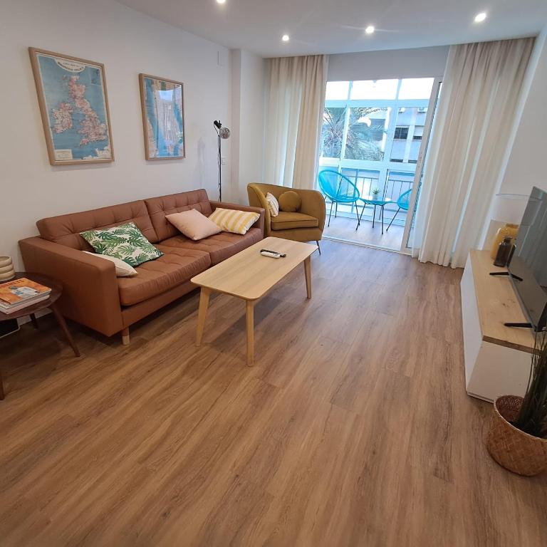 Central family apartment near the beach - Apartamento de 2 dormitorios - 20