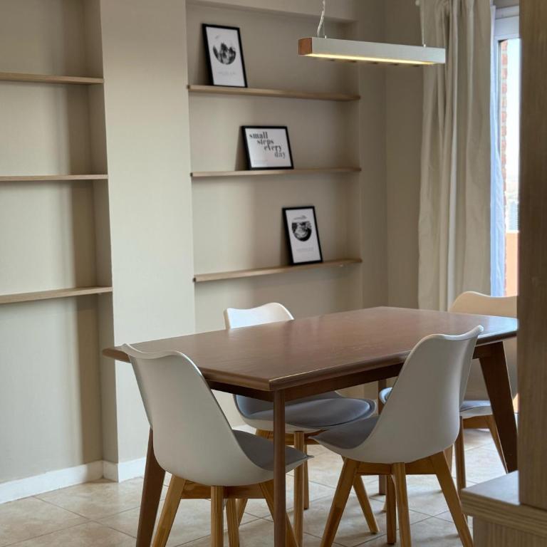 Departamentos amplios y luminosos en zona Leloir - Apartamento Deluxe de 1 dormitorio - 4