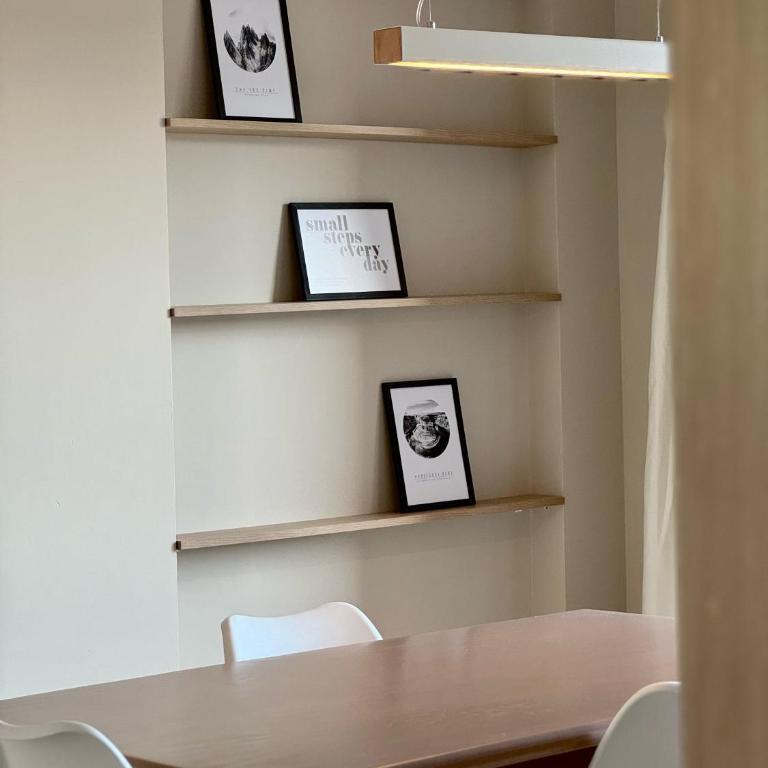 Departamentos amplios y luminosos en zona Leloir - Apartamento Deluxe de 1 dormitorio - 5