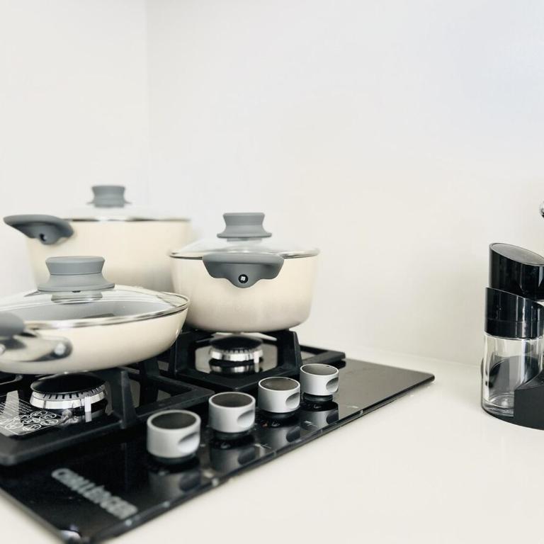 Salguero Sunset - One-Bedroom Apartment - 47