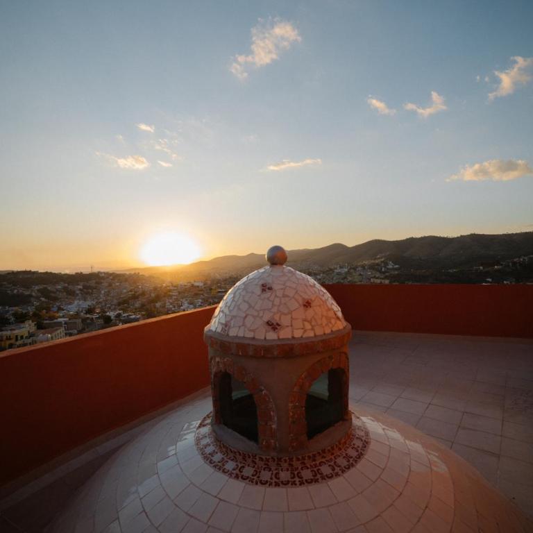 Casa del Pintor Guesthouse - Five-Bedroom House - 7