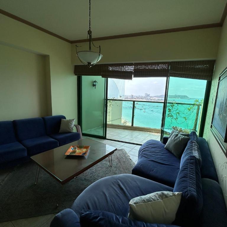 Hermoso departamento frente al mar - Two-Bedroom Apartment - 4