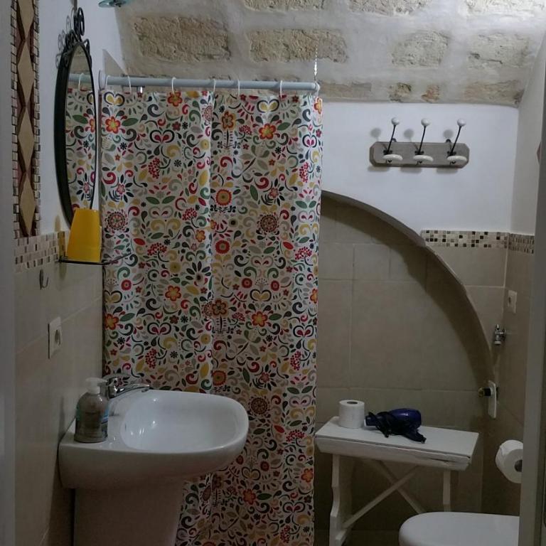 Casa Nave - Camera Quadrupla con Bagno Privato - 7