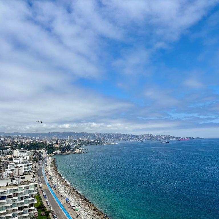 Experience Av San Martin and the Beach - Apartment - 20