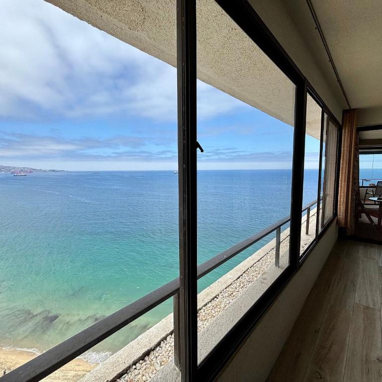 Experience Av San Martin and the Beach - Apartment - 23