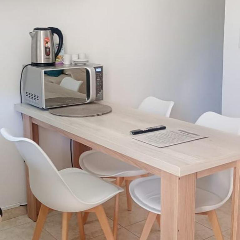 Atenea - One-Bedroom Apartment - 6