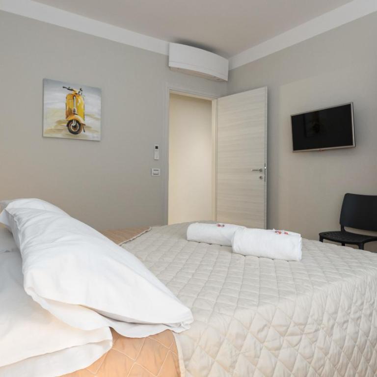 Flats4rent - Appartamento con 2 Camere da Letto - 14
