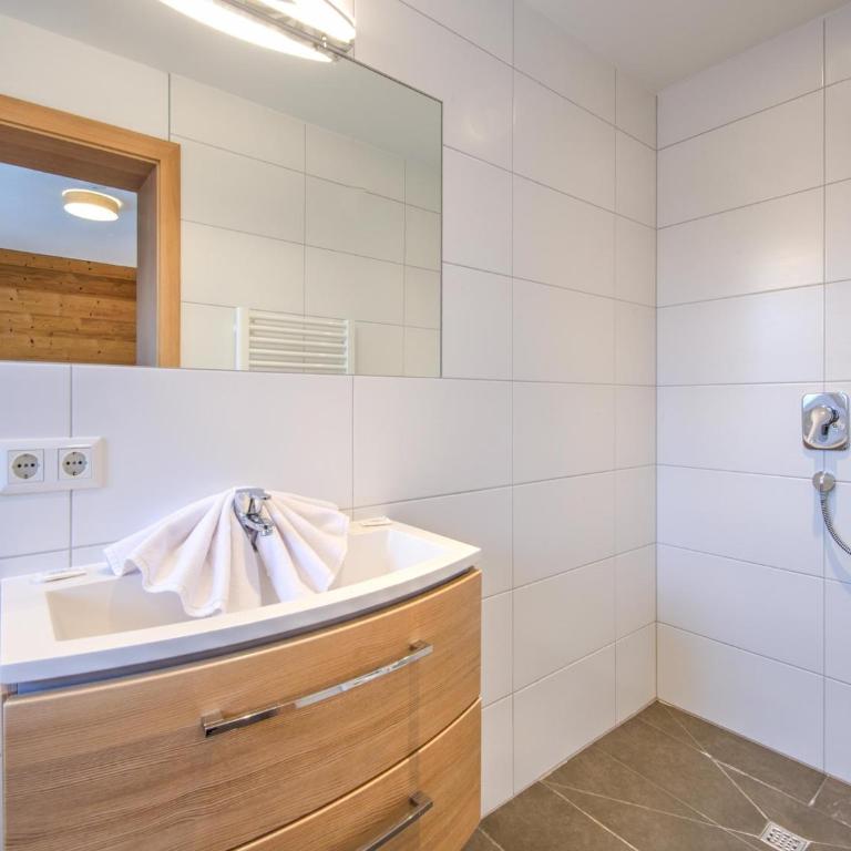 Ski-In Ski-Out Brunner Apartment Top 2 - Apartment mit 3 Schlafzimmern - 22