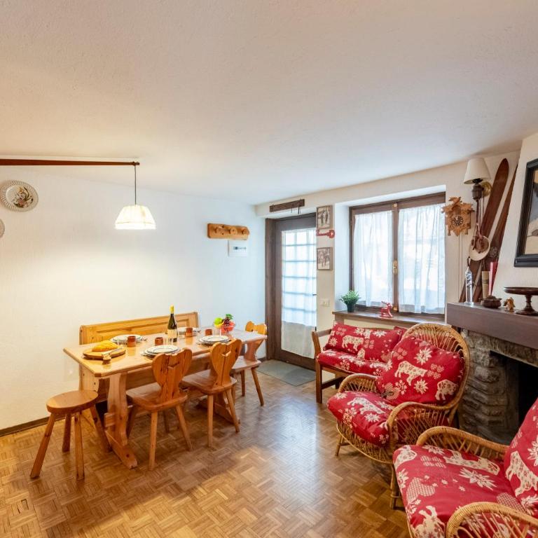 Graceful Apartment In Courmayeur - Happy Rentals - Appartement avec Balcon - 8
