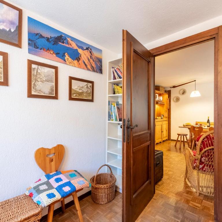 Graceful Apartment In Courmayeur - Happy Rentals - Appartement avec Balcon - 10