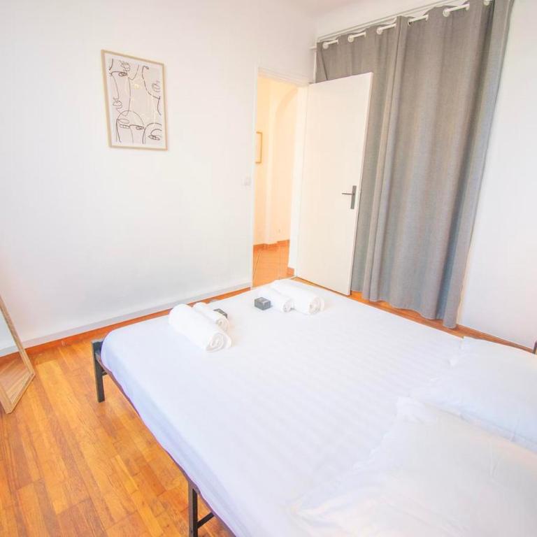 Fréjus appart RDC AC Terrasse 8 pers - Appartement 3 Chambres - 9