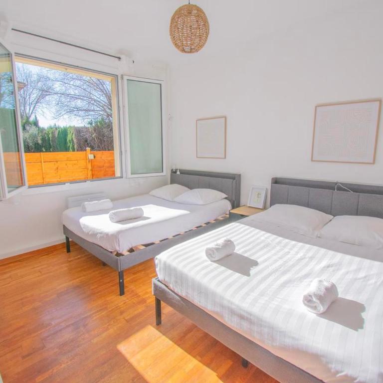 Fréjus appart RDC AC Terrasse 8 pers - Appartement 3 Chambres - 4