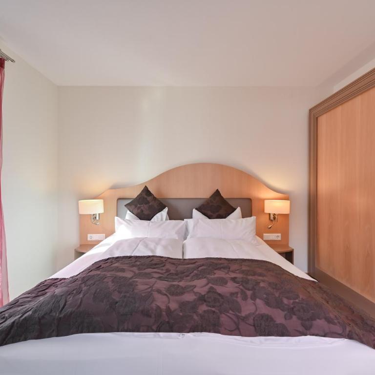 Villa Ludwig Suite Hotel - Comfort Suite - 3