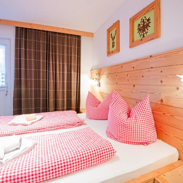 Beautiful holiday home in a stunning location with sauna - Ferienhaus mit 4 Zimmern - 23
