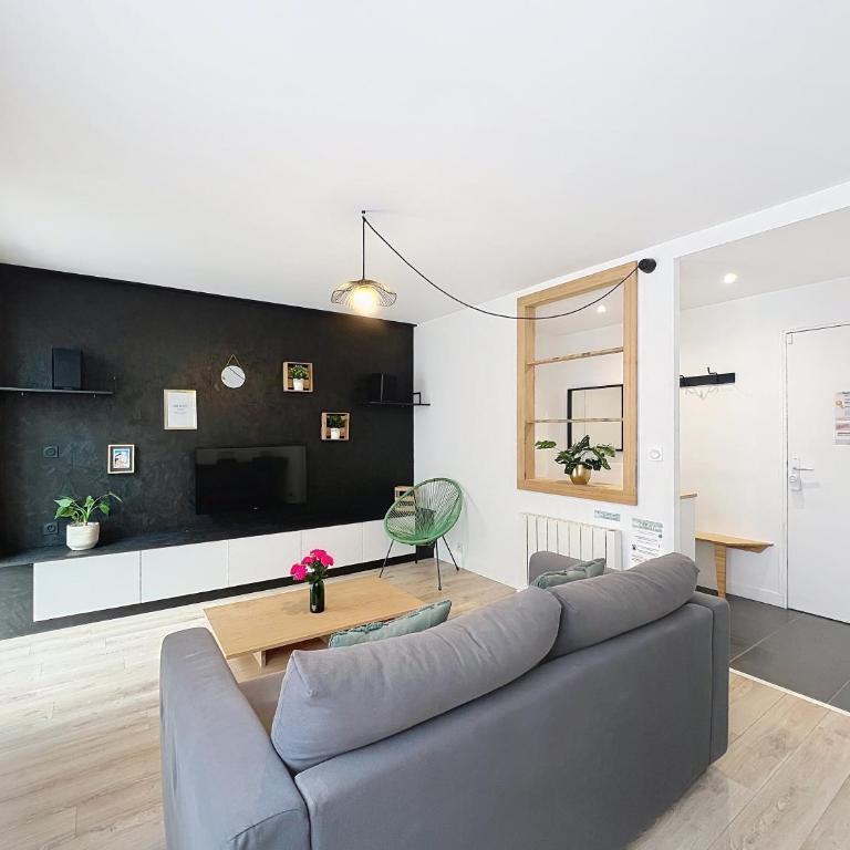 Le Forum - Appartement rare - Parking privé - Centre - Reims - Appartement 1 Chambre - 24
