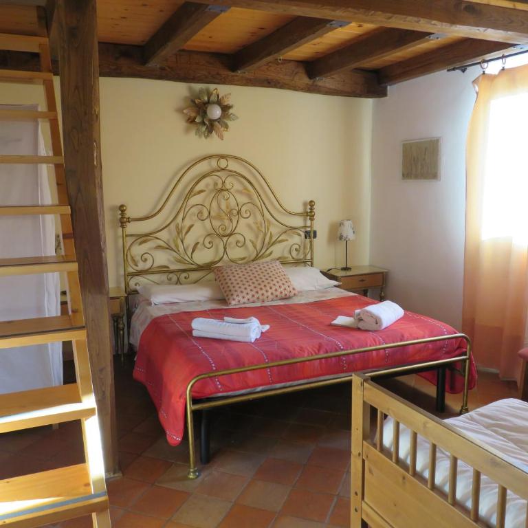 Agriturismo "La Rosa Canina" - Camera Matrimoniale - 21