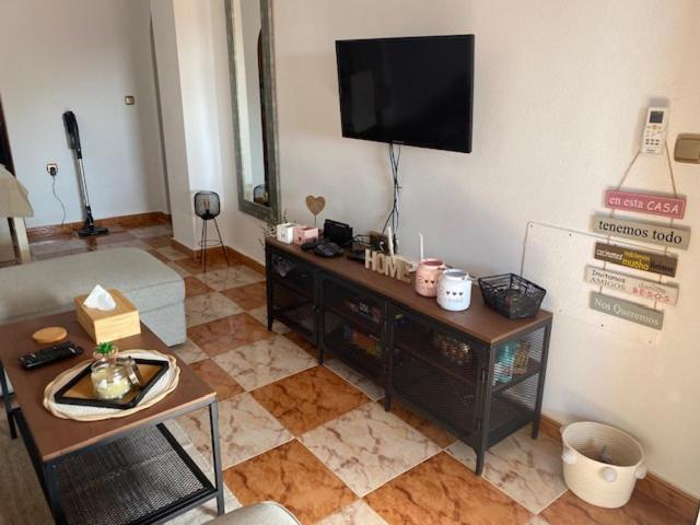 Appartement cosy proche de toute commodité et de la mer - Apartamento de 2 dormitorios con vistas a la piscina - 13