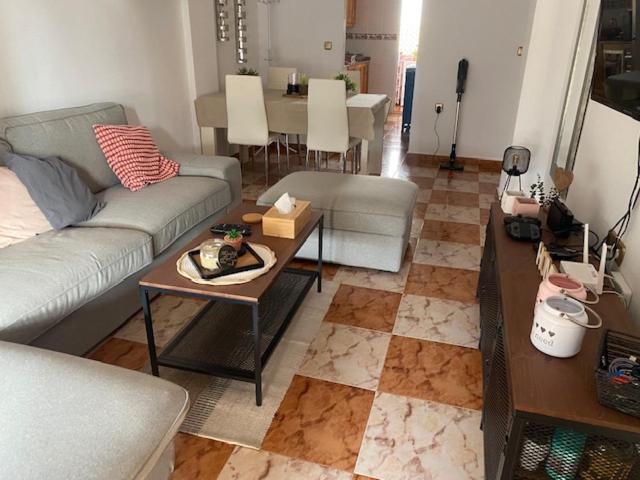 Appartement cosy proche de toute commodité et de la mer - Apartamento de 2 dormitorios con vistas a la piscina - 14