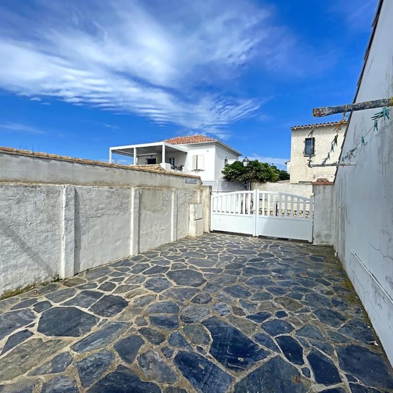 MAIS LeonBlum - One-Bedroom House - 4