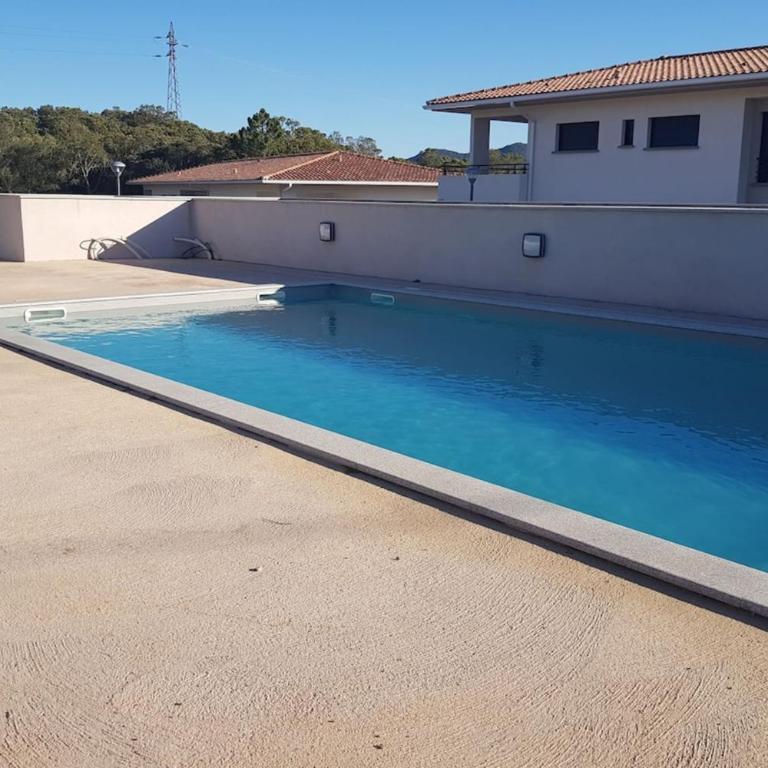 Appartamento In residenza per 46 persone con piscina - Appartamento - 6