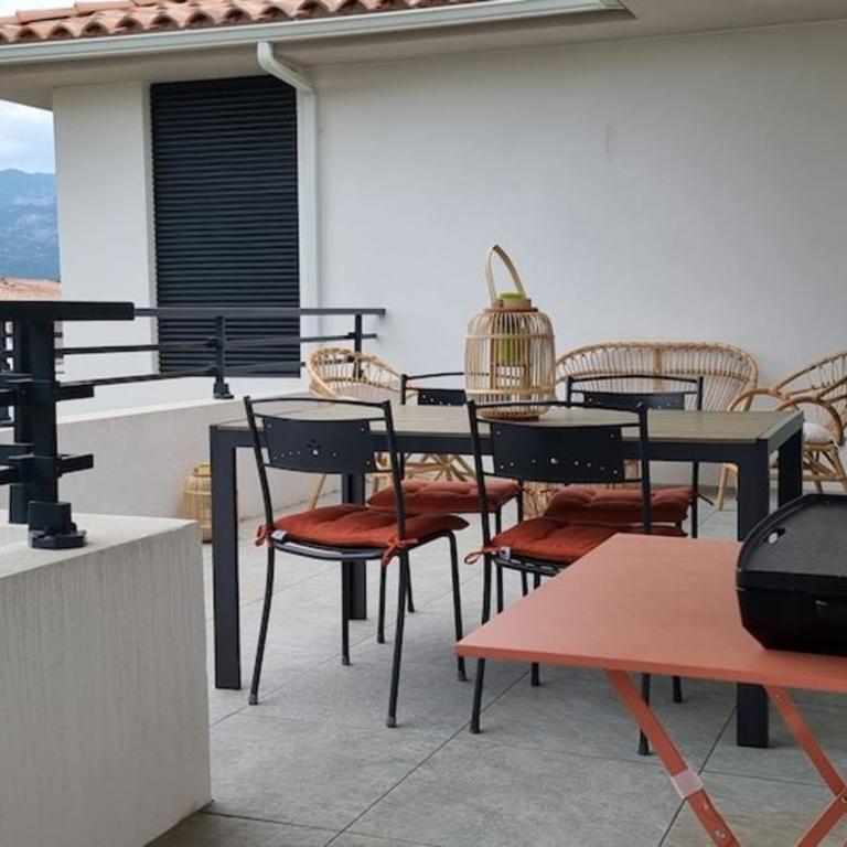 Appartamento In residenza per 46 persone con piscina - Appartamento - 10