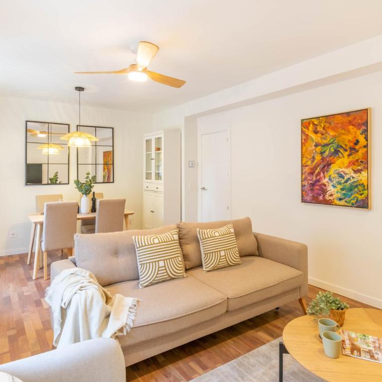 Amplio apartamento a 5 min del centro de Pamplona - Apartamento de 2 dormitorios - 6