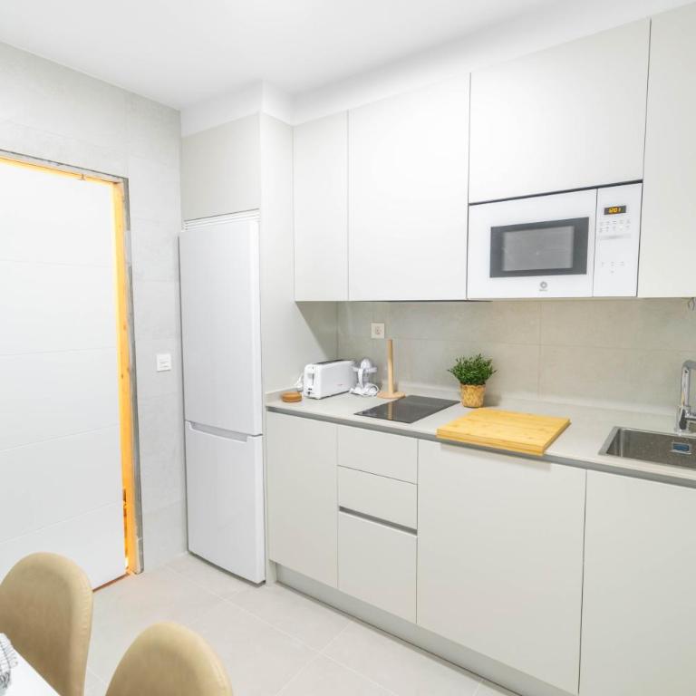 Amplio apartamento a 5 min del centro de Pamplona - Apartamento de 2 dormitorios - 24