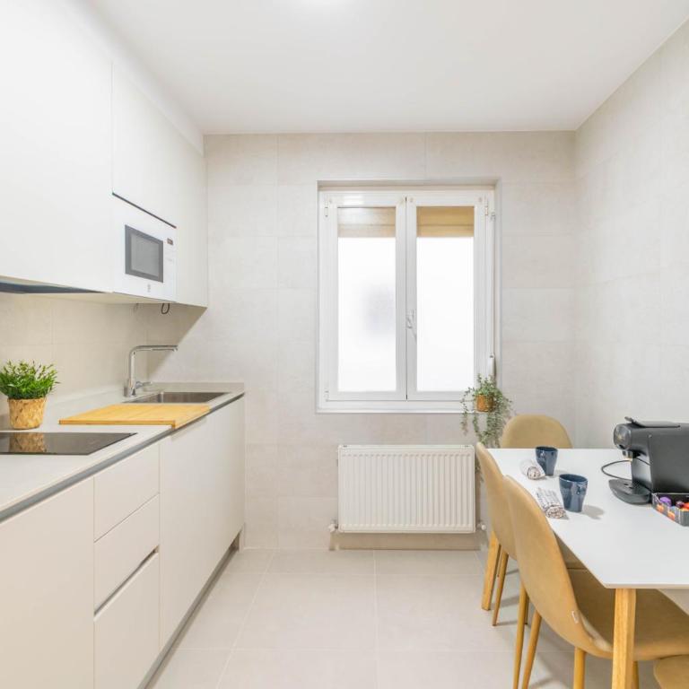 Amplio apartamento a 5 min del centro de Pamplona - Apartamento de 2 dormitorios - 26