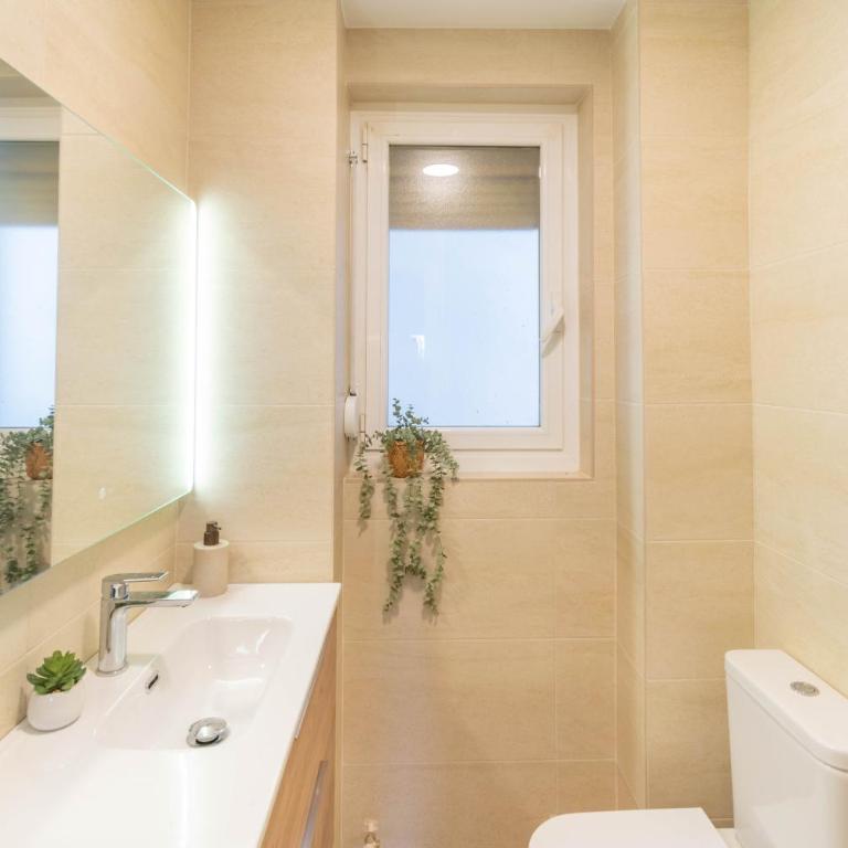 Amplio apartamento a 5 min del centro de Pamplona - Apartamento de 2 dormitorios - 29
