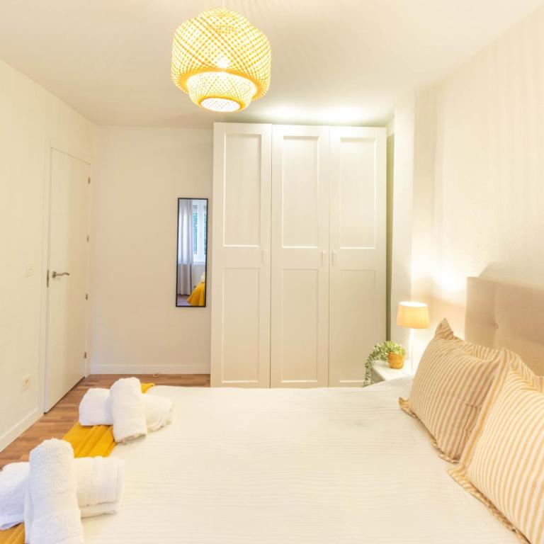 Amplio apartamento a 5 min del centro de Pamplona - Apartamento de 2 dormitorios - 36