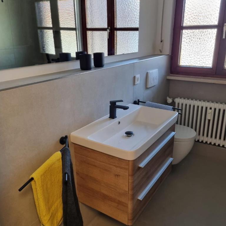 Wunderschöne Wohnung in der Nähe von Oberstdorf - Apartment mit 2 Schlafzimmern und Bergblick - 10