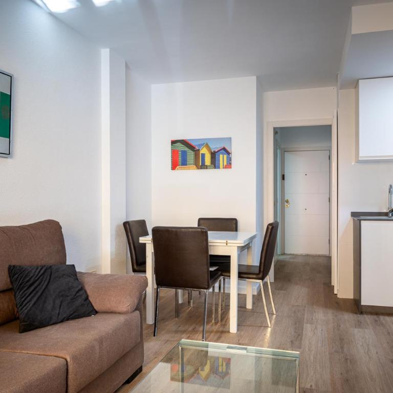 AT007 Apartamento a 150 m de la playa - Apartamento de 2 dormitorios - 1