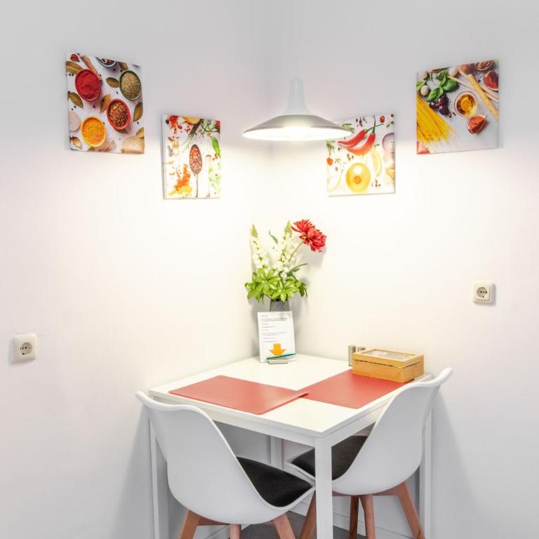 AugsburgLiving - Business- und Ferienapartments - Apartamento de 1 dormitorio con balcón - 11