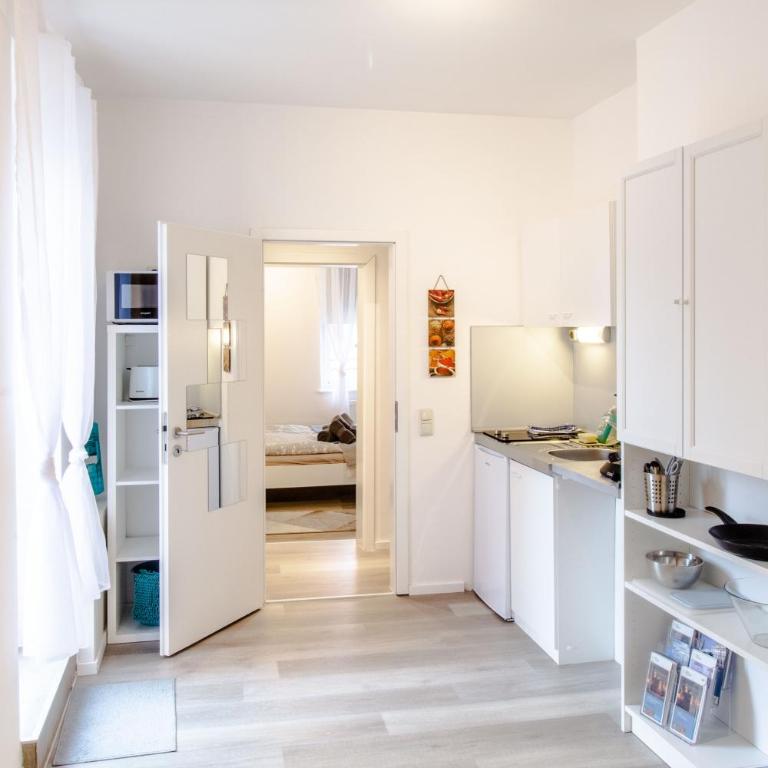 AugsburgLiving - Business- und Ferienapartments - Apartamento de 1 dormitorio con balcón - 16