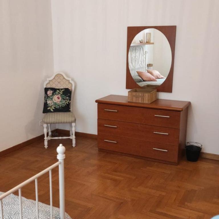 Marietta's House - San Giovanni - Up to 3 Rooms - Appartamento con 3 Camere da Letto - 3