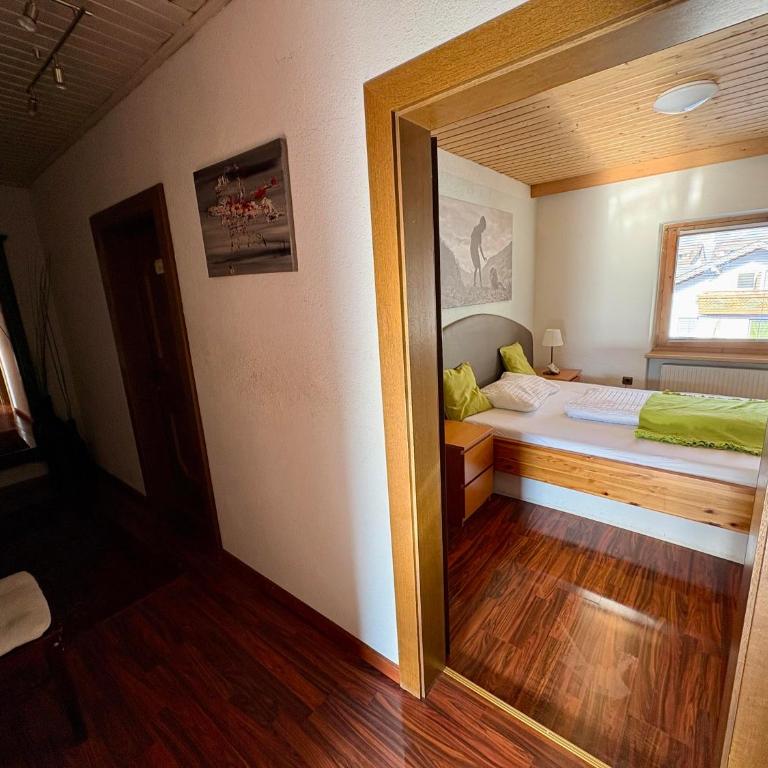 Gerlossteinblick im Haus Tyrol - Apartment mit 3 Schlafzimmern und Dusche - 13